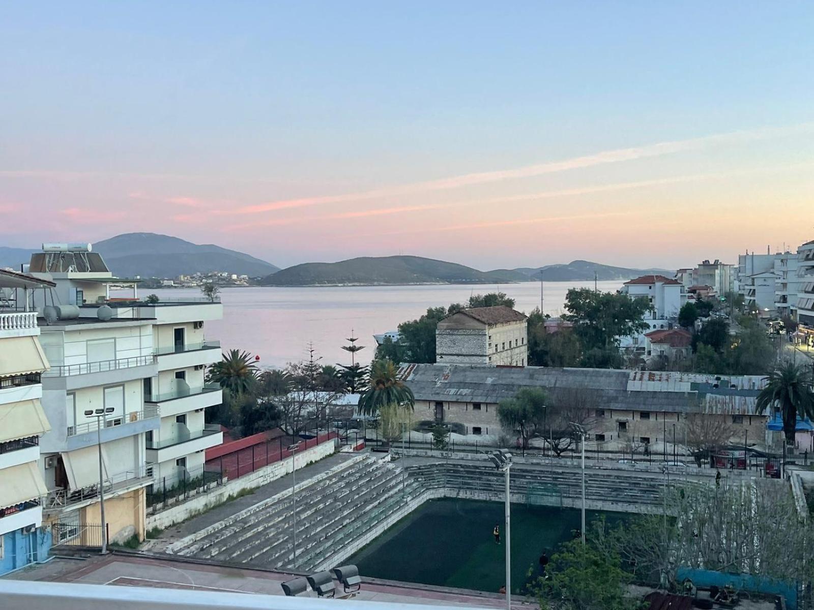Olivias Apartments City Center Sarandë Exterior foto