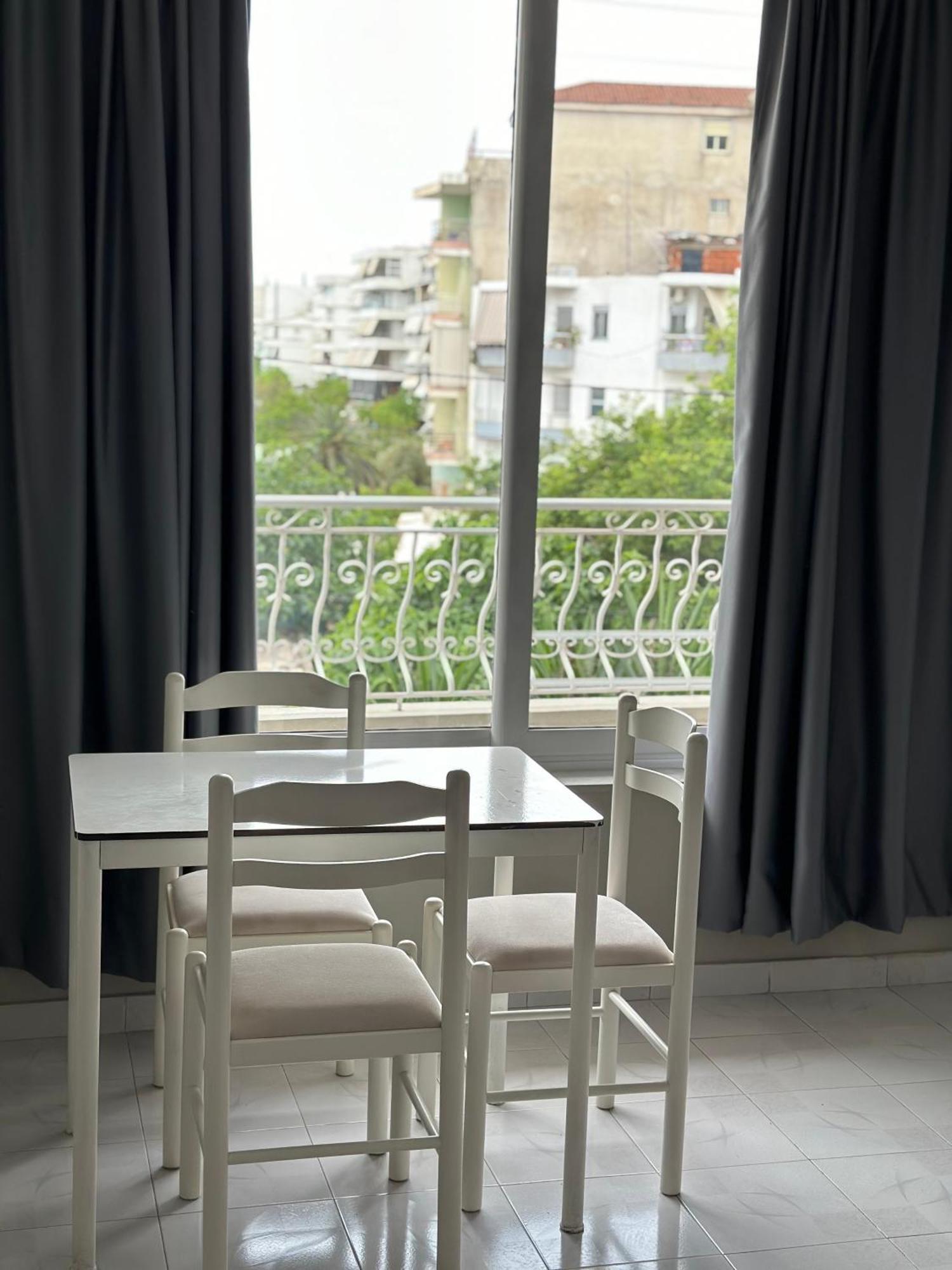 Olivias Apartments City Center Sarandë Exterior foto